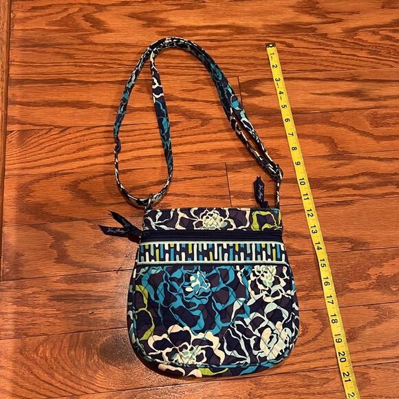 Vera Bradley adjustable strap hipster - Picture 8 of 11
